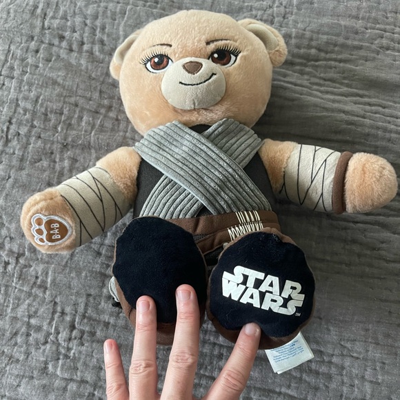 Star Wars Rey Build-A-Bear large stuffed animal toy - Picture 2 of 4